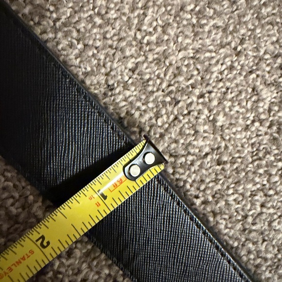 Tory Burch Black Belt with Gold Emblem - Picture 6 of 6